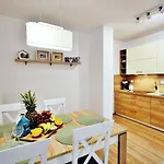 B2 By Interhome شقة كولوبرزيغ