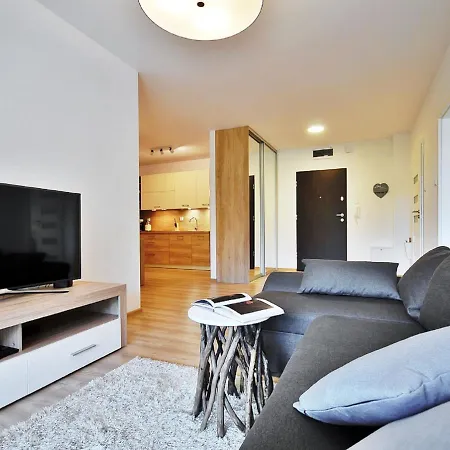 B2 By Interhome *